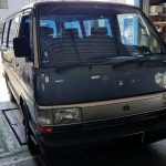 YH51 ハイエース エンジン始動で異臭がする